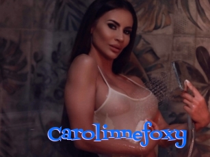 Carolinnefoxy