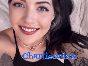 Charlieonixx