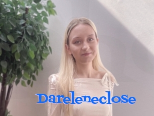 Dareleneclose