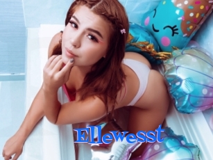 ellewesst Photos 2 X
