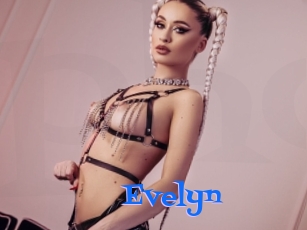 evelyn Photos 2 X
