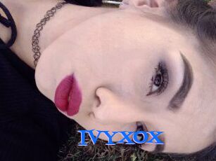 IVY_XOX