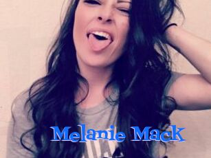 Melanie_Mack