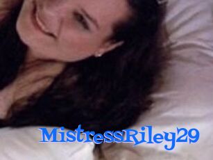 MistressRiley29