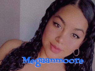 Megaanmoore