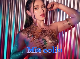 Mia_colin
