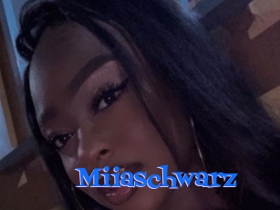 Miiaschwarz