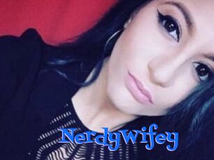 NerdyWifey