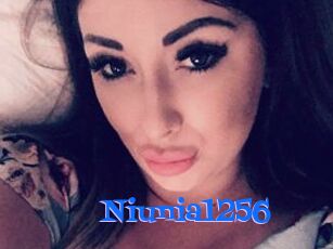 Niunia1256