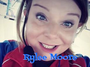 Rylee_Moore
