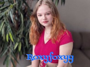 Roxyfoxyy