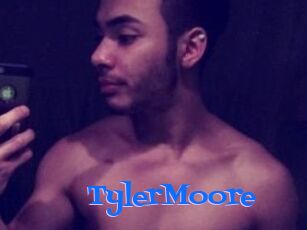 Tyler_Moore