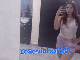 Yeseniahott88